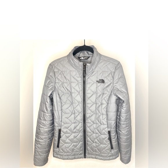 Meet your Posher, Elizabeth - Picture 15 of 16